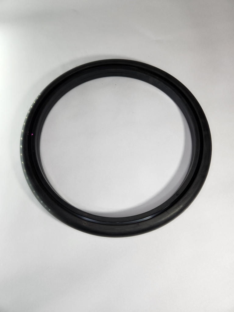 CUBIERTA SEMI NEUMATICA 1 X 12 - TAPADORAS - MARCA BUCO